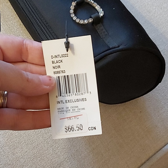 NINE WEST NWT - Picture 2 of 2